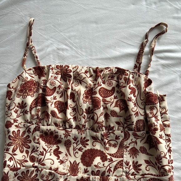 Dynamite Floral Paisley Mini Dress - Picture 2 of 9